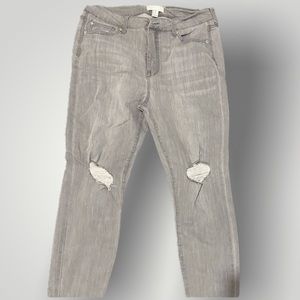 FOREVER 21 SKINNY RIPPED JEANS (PLUS SIZE)